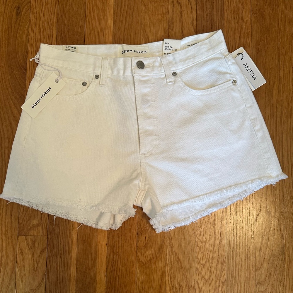NWT Denim Forum White Jean Shorts
